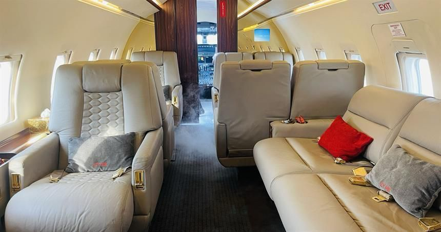 Challenger 350 Cabin
